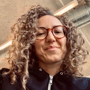 Meet your Posher, Amanda